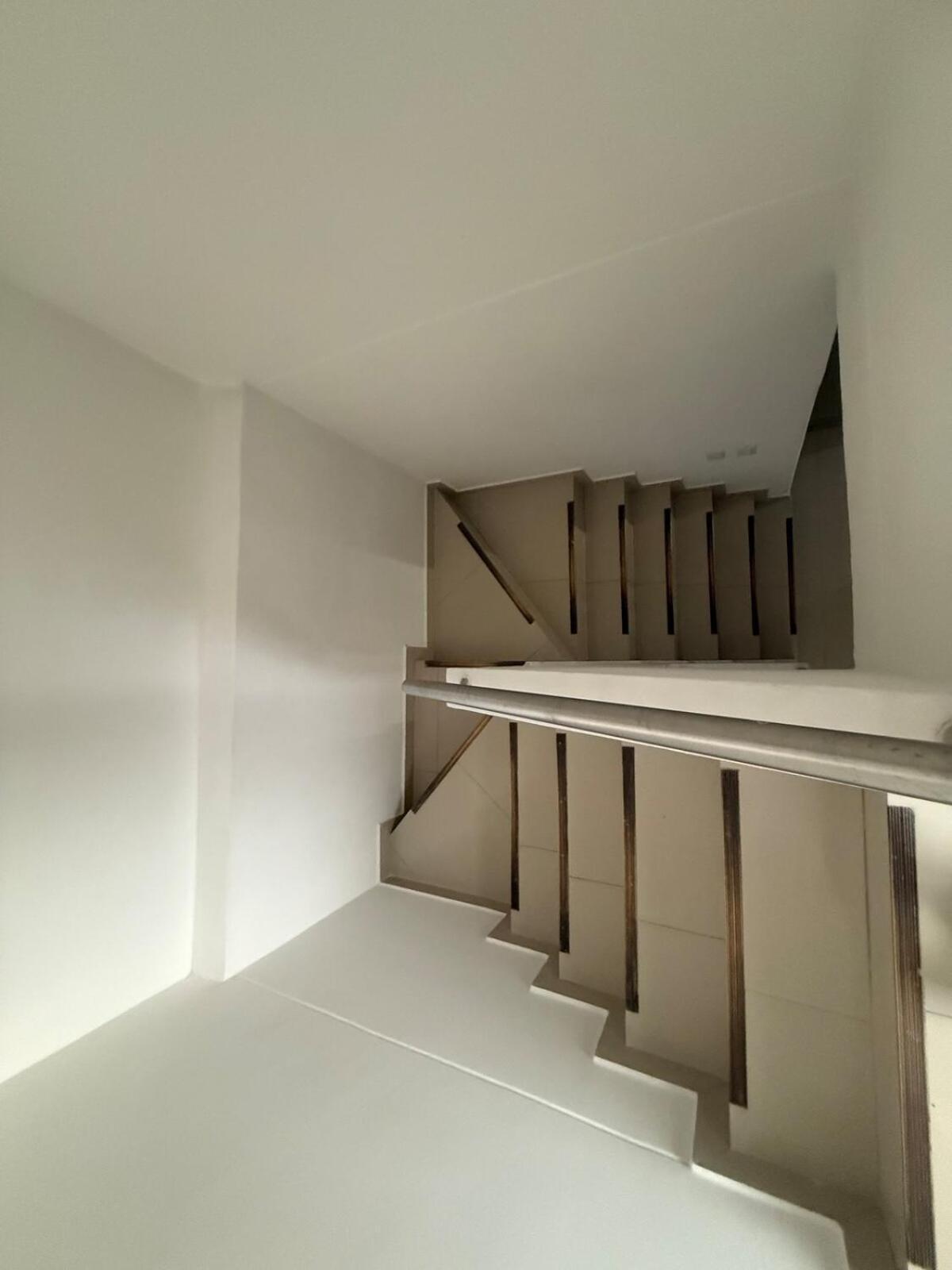 Hermosa Habitacion A Una Cuadra Del Ventura Plaza 3 Кукута Екстер'єр фото