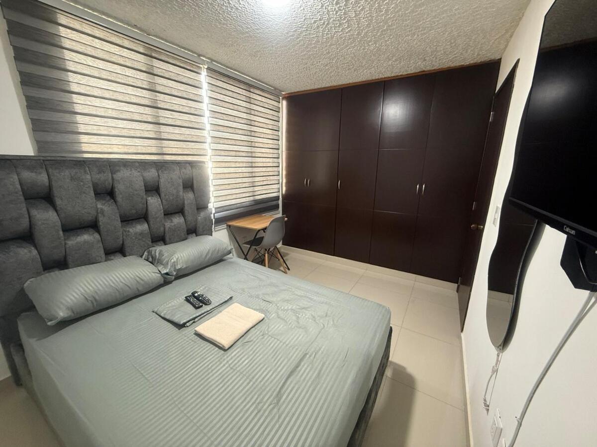 Hermosa Habitacion A Una Cuadra Del Ventura Plaza 3 Кукута Екстер'єр фото