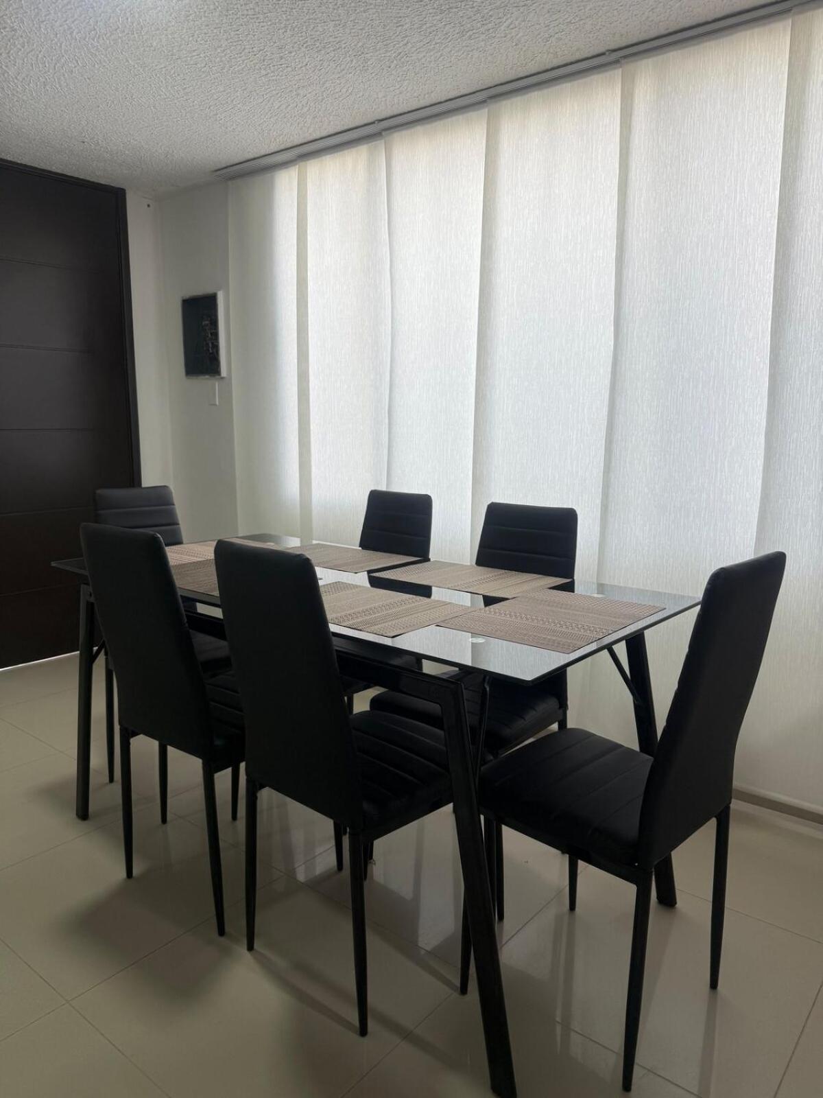 Hermosa Habitacion A Una Cuadra Del Ventura Plaza 3 Кукута Екстер'єр фото