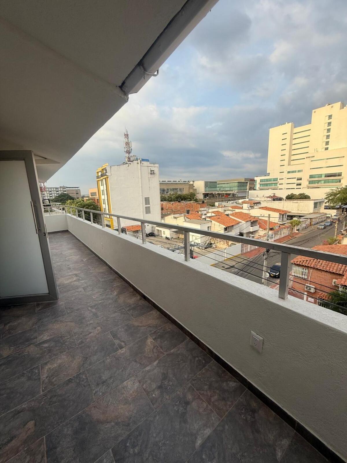 Hermosa Habitacion A Una Cuadra Del Ventura Plaza 3 Кукута Екстер'єр фото